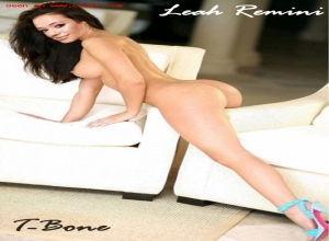 Fake : Leah Remini