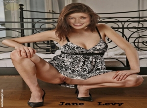 Fake : Jane Levy