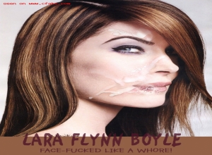 Fake : Lara Flynn Boyle