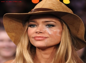 Fake : Denise Richards