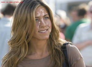 Fake : Jennifer Aniston