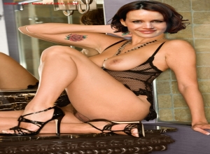 Fake : Carla Gugino