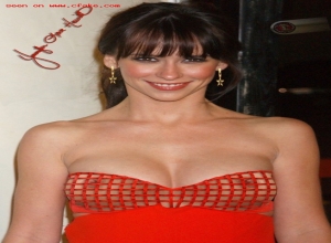 Fake : Jennifer Love Hewitt