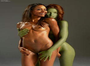 Fake : Zoe Saldana