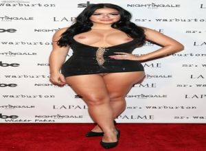 Fake : Ariel Winter