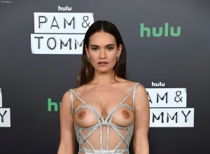 Fake : Lily James